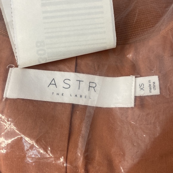 ASTR The Label Allegra Blazer - Picture 4 of 4
